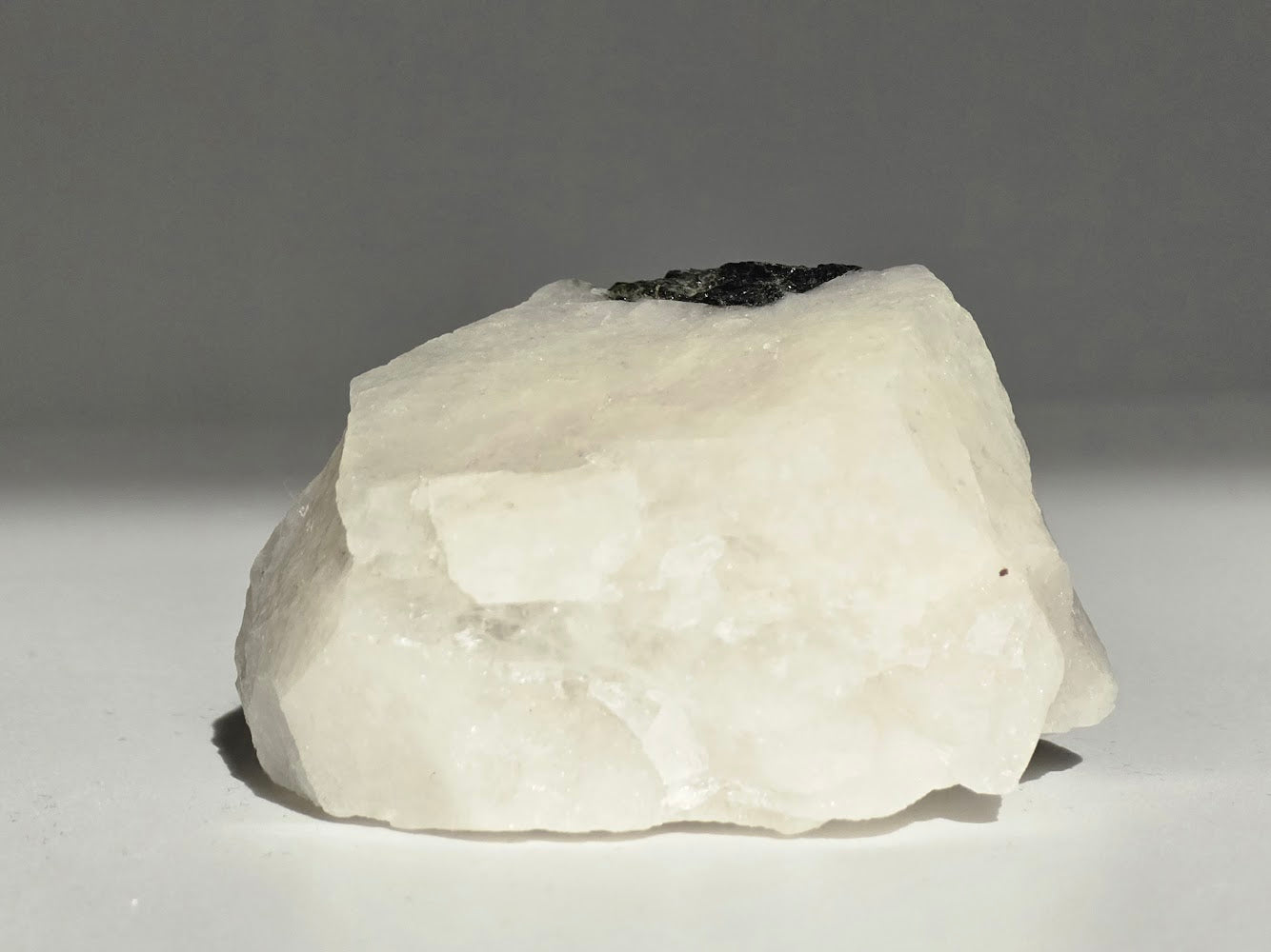 Tourmalinated Quartz Raw